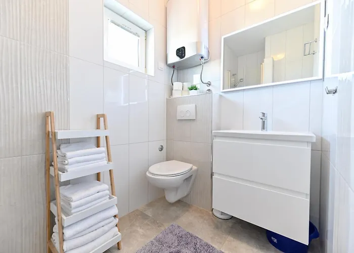 Martom 1 Селине