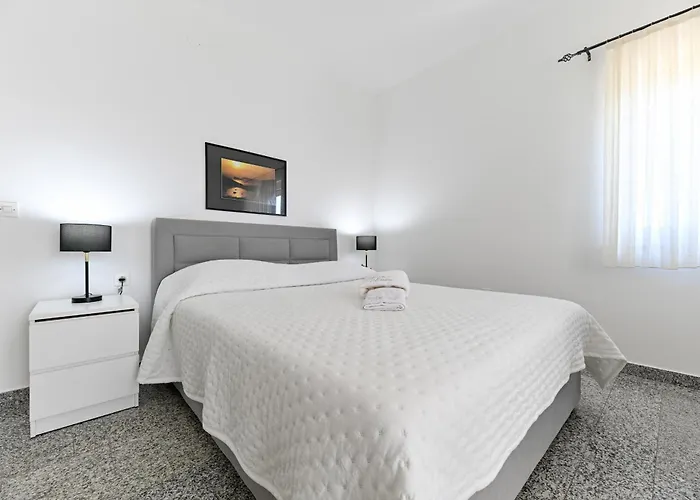 Martom 1 Apartamento *